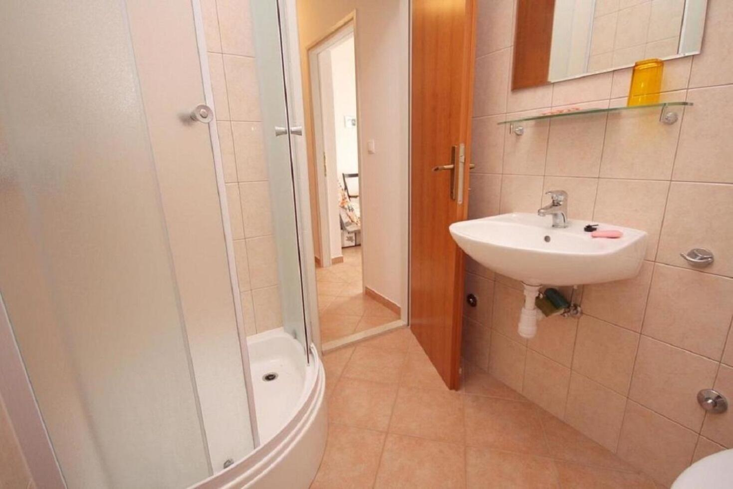Apartments Brane - 100M From The Beach Trogir Kültér fotó