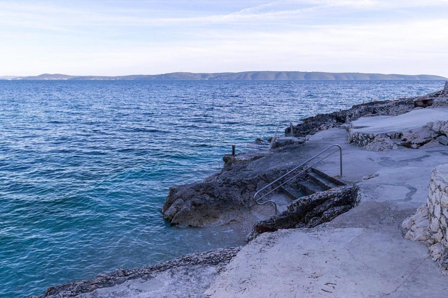 Apartments Brane - 100M From The Beach Trogir Kültér fotó